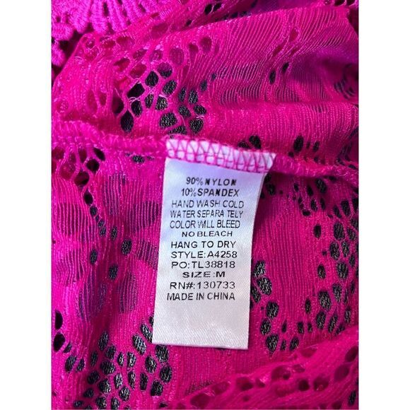 Bluheaven by Umgee Women’s Medium Pink Lace Short Sleeve Shirt Top - Picture 5 of 6